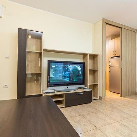 1Bd Apartment In A Calm Area Near The Centre By Flat Mаnager Plovdiv Exterior photo